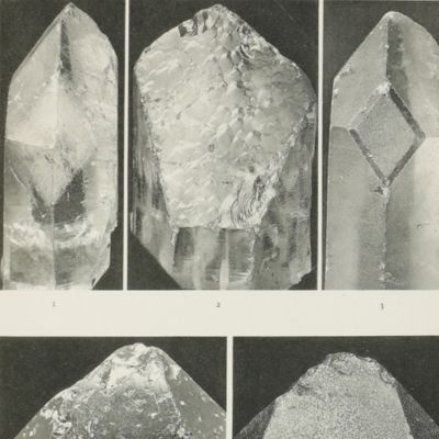 image for Mineralogie de Madagascar. Tomes I-II-III. [Complete].